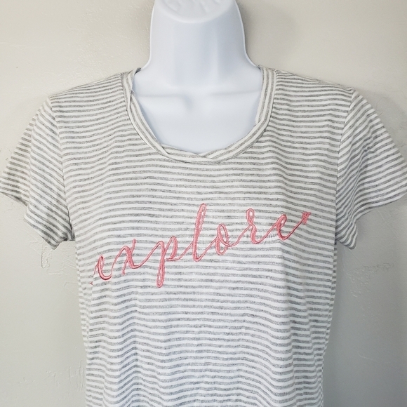 Grey White Striped Short Sleeve Tunic Top Explore - Picture 3 of 7